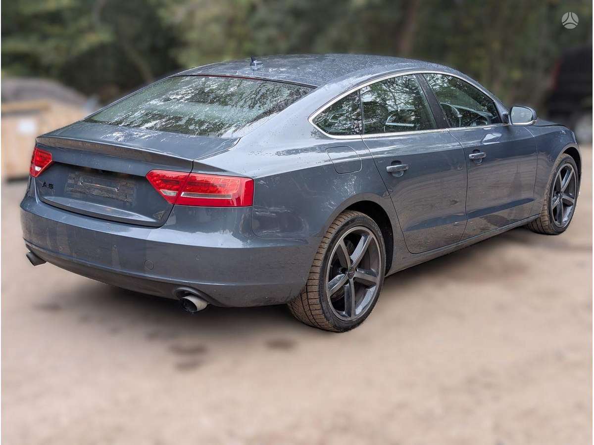 Audi A5 engine