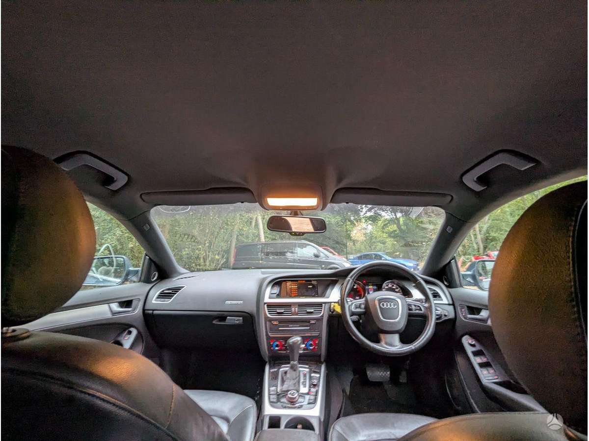 Audi A5 engine