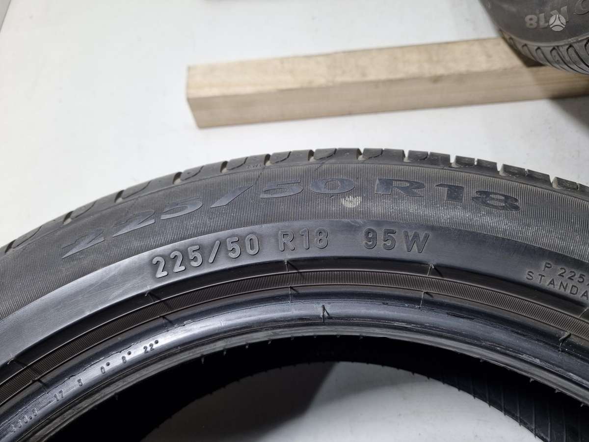 Pirelli 7mm, летние 225/50 R18