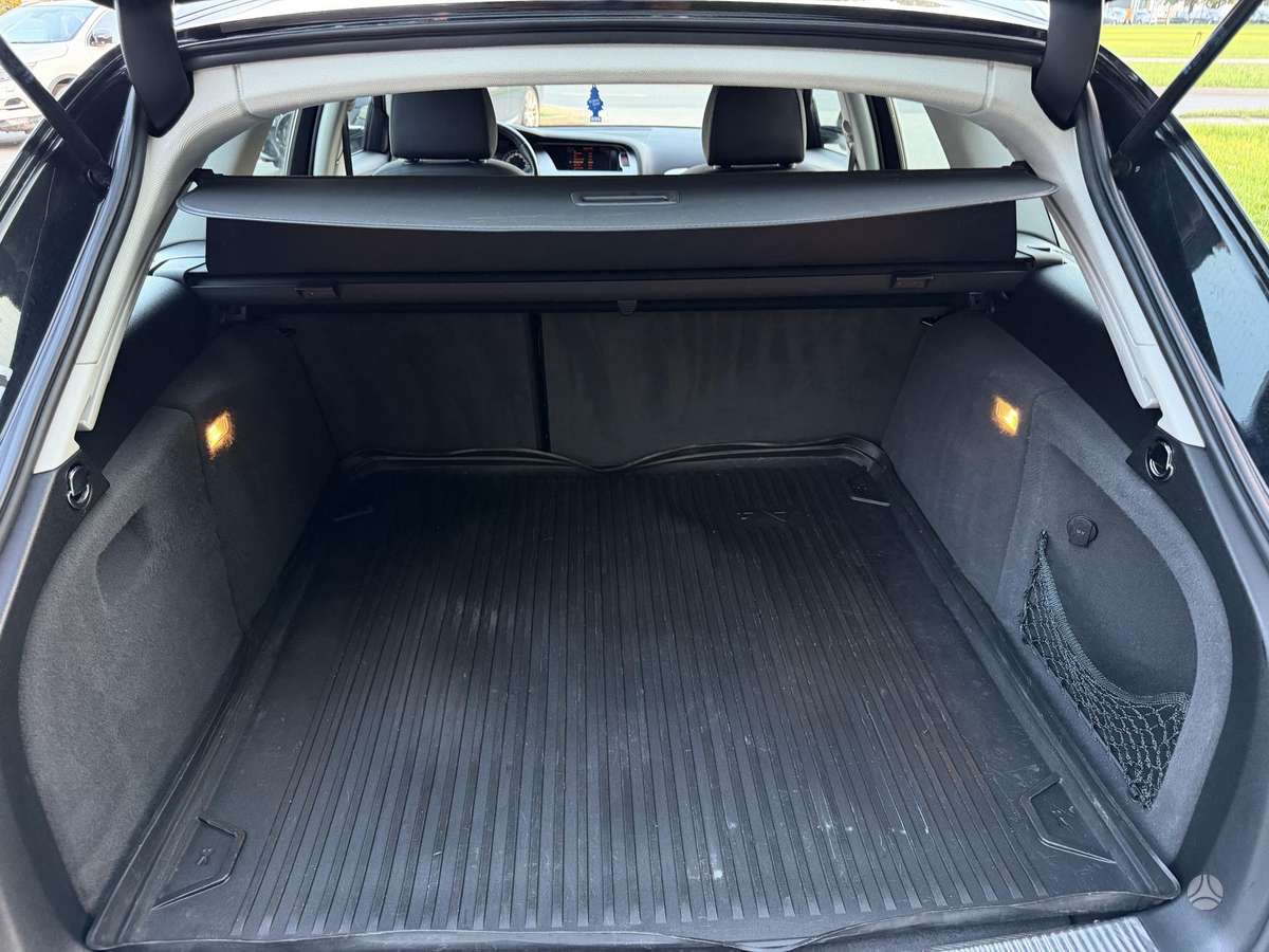 Audi A4, 2.0 l., Универсал