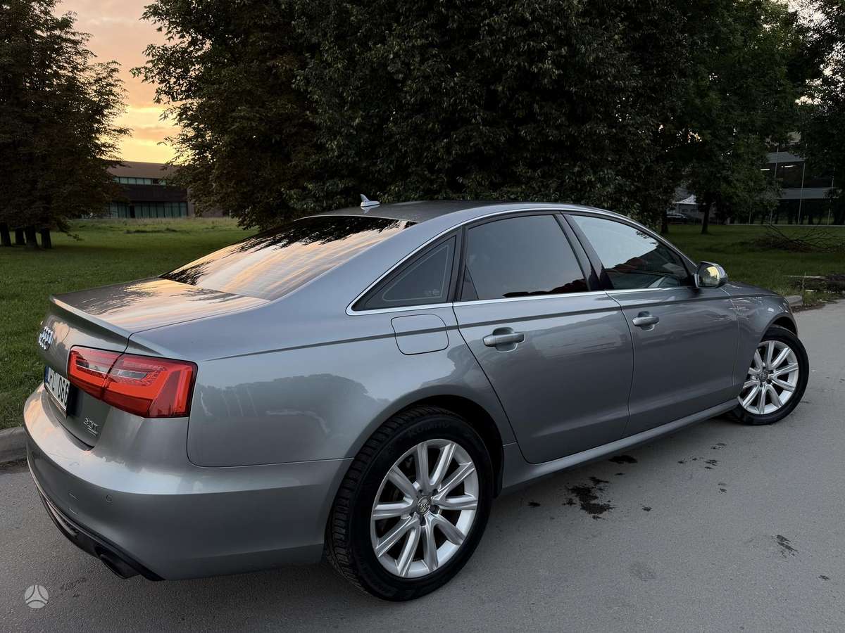 Audi A6, 3.0 l., Седан