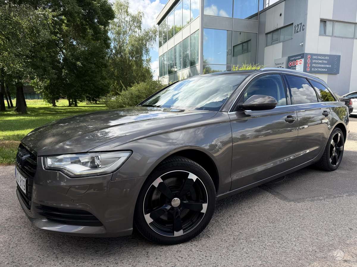 Audi A6, 3.0 l., universalas