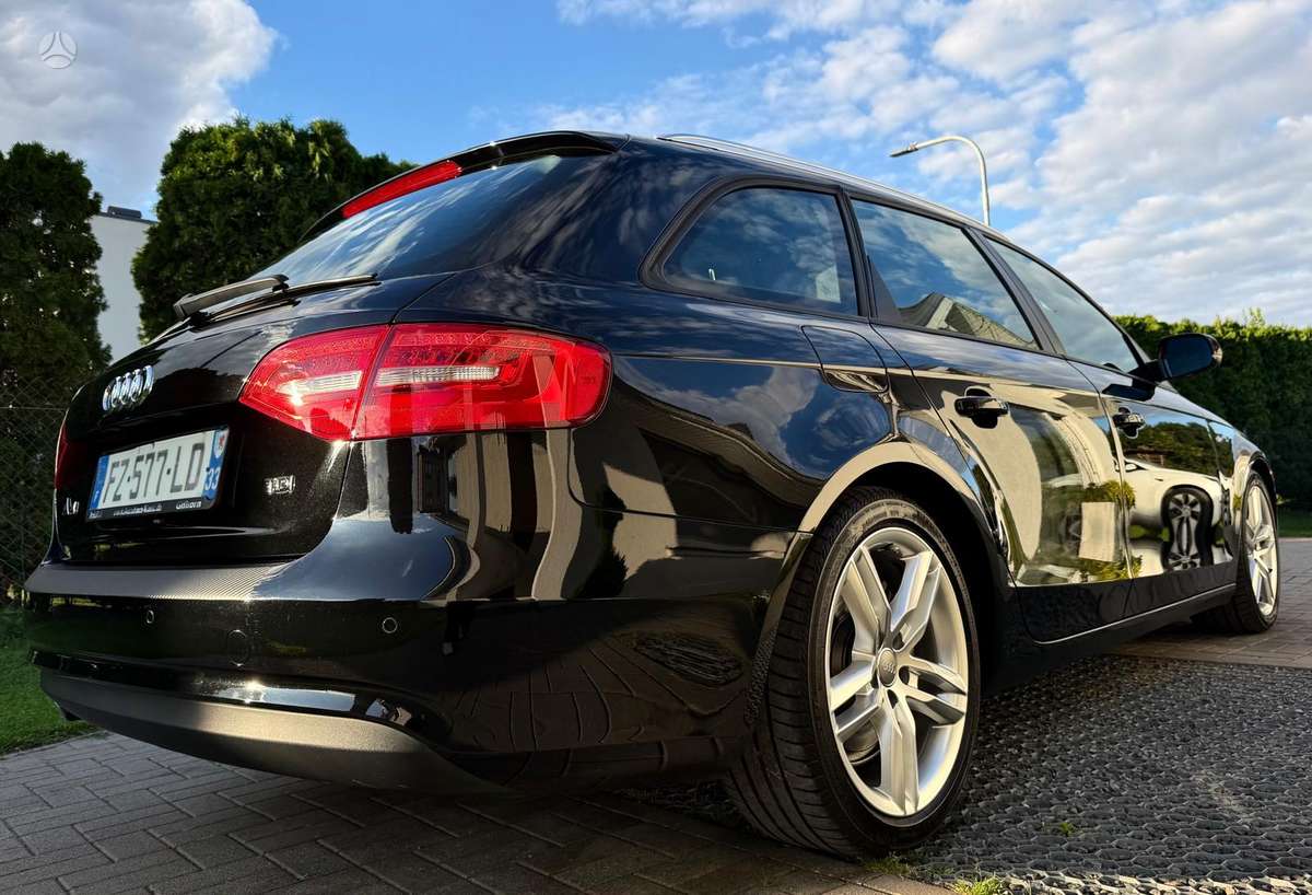 Audi A4, 2.0 l., Универсал
