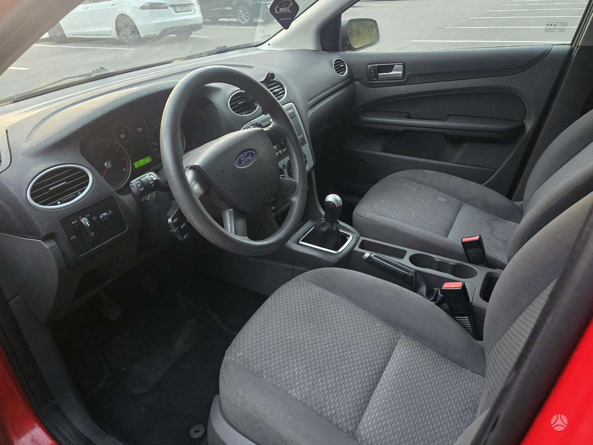 Ford Focus, 1.6 l., hatchback