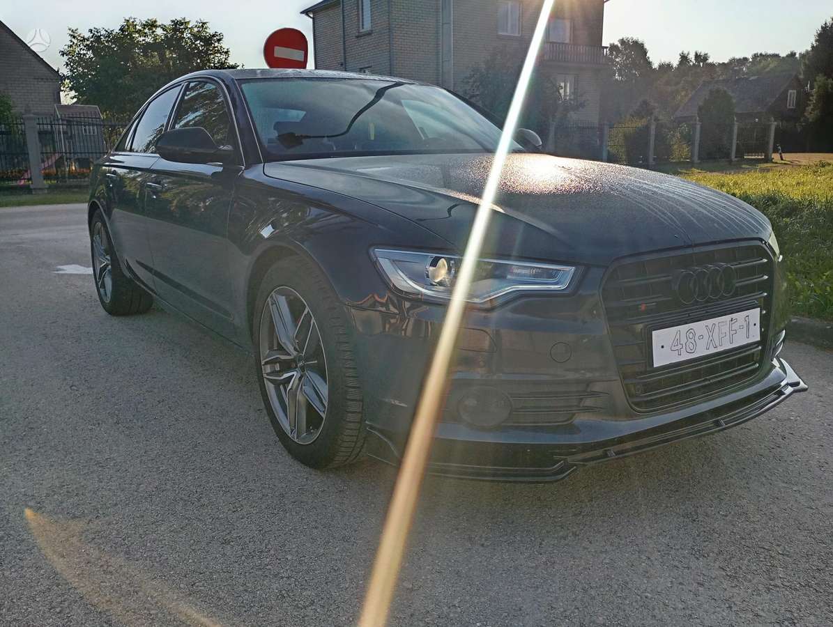 Audi A6, 2.0 l., Седан