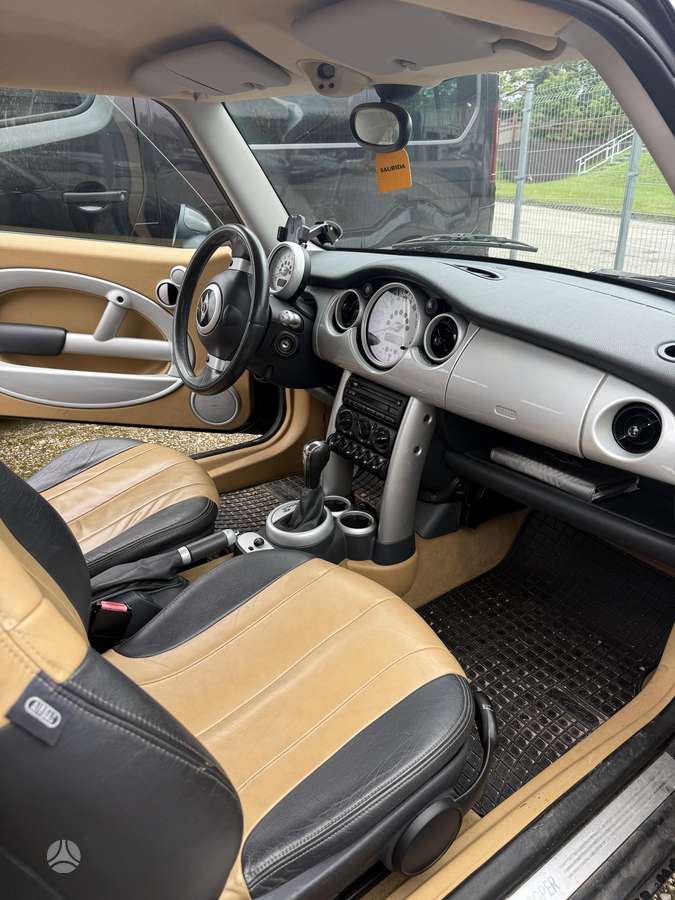 Mini Cooper, 1.6 l., Хэтчбек