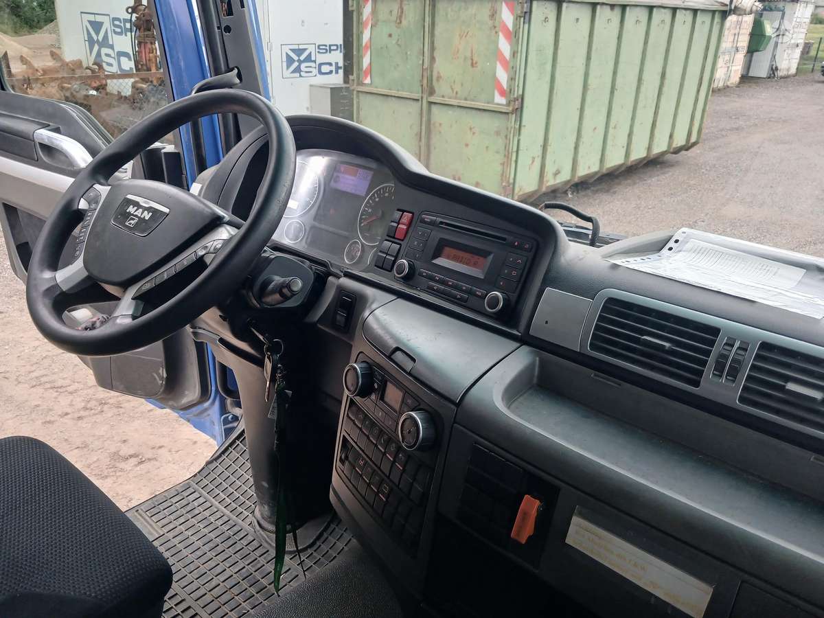 MAN TGS 18.400, single sleeper