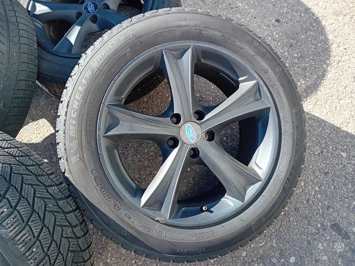 Ford, lengvojo lydinio, R17