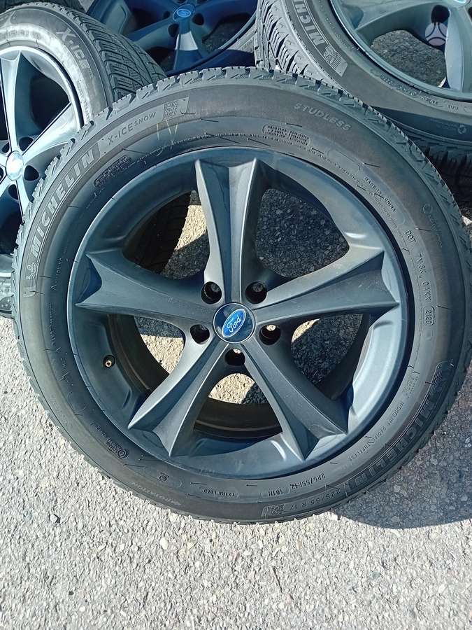 Ford, lengvojo lydinio, R17