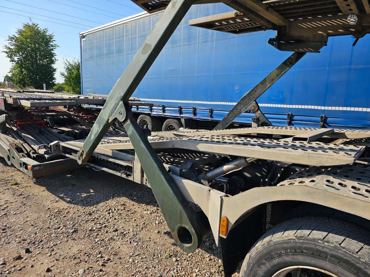 Volvo FM, auto transporters