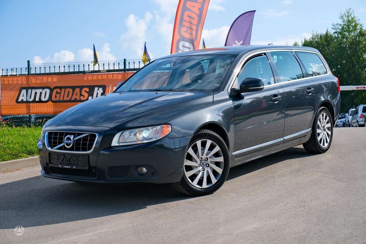 Volvo V70, 2.0 l., Универсал
