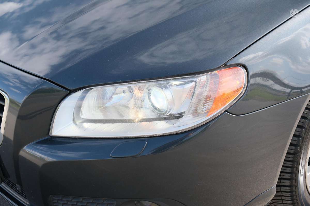 Volvo V70, 2.0 l., wagon