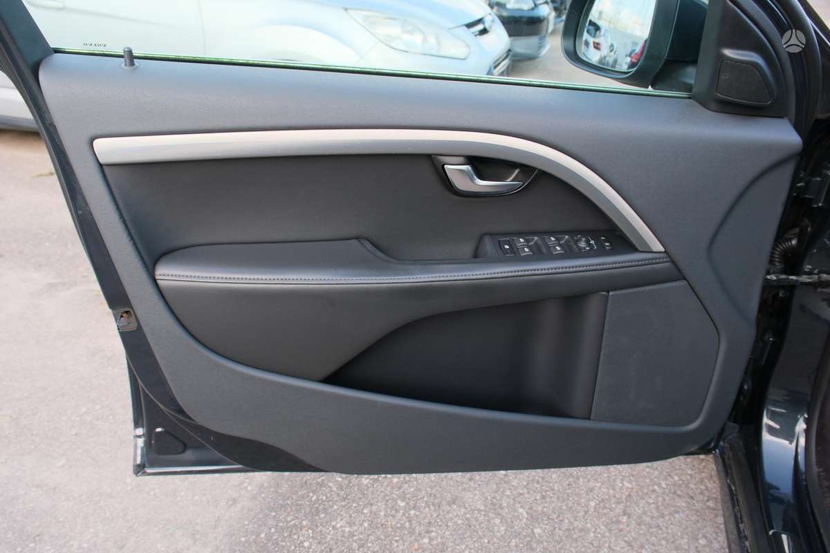 Volvo V70, 2.0 l., wagon