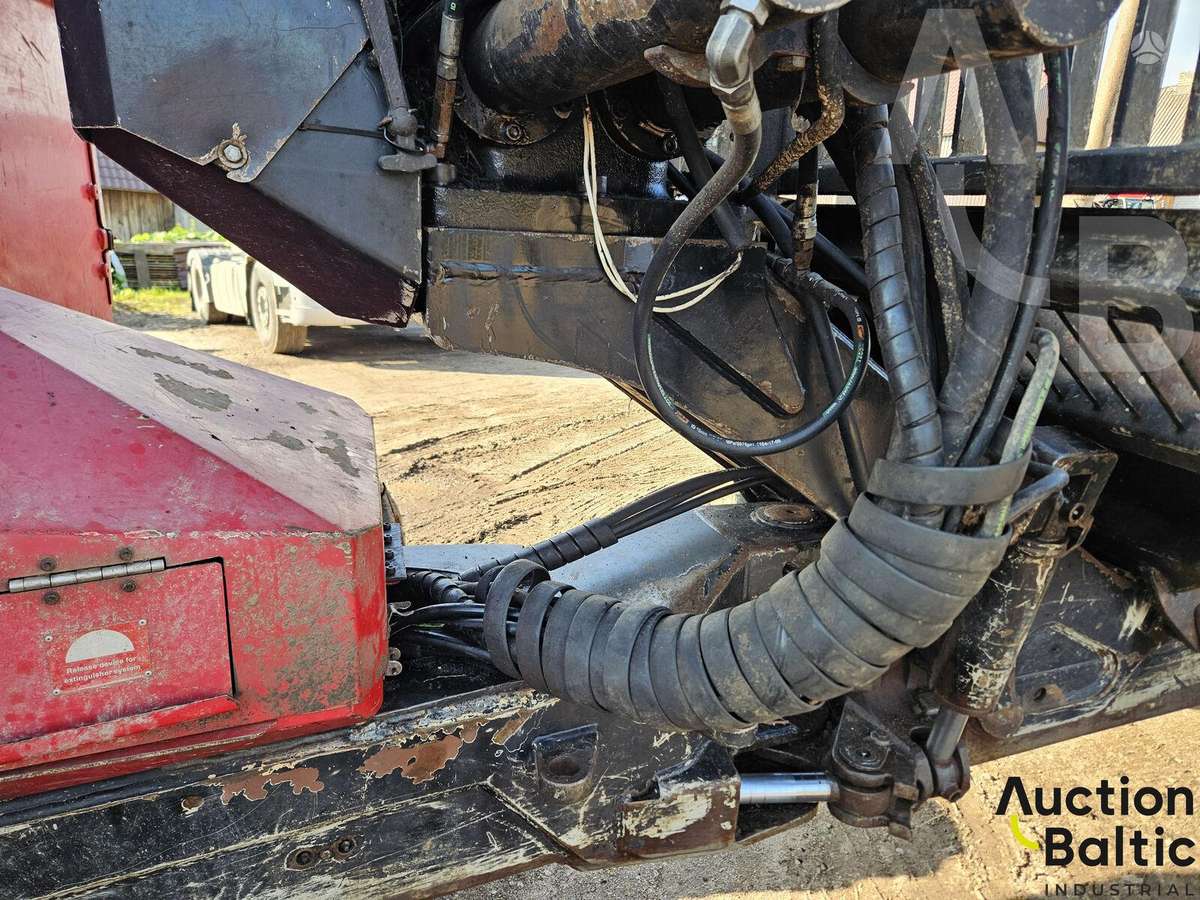 Komatsu 830, форвардеры