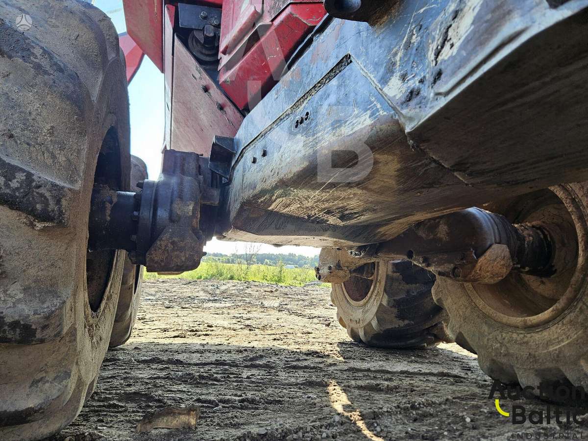 Komatsu 830, форвардеры