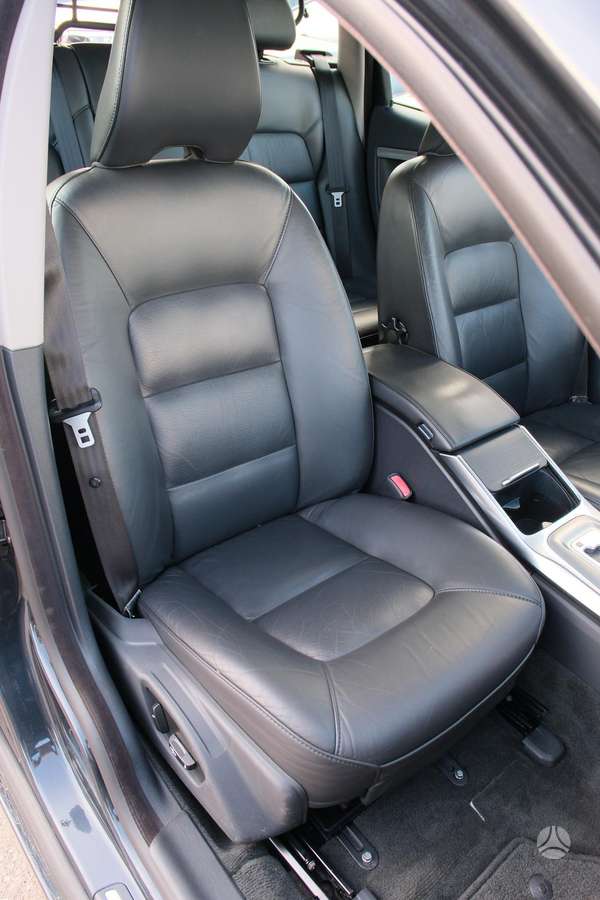 Volvo V70, 2.0 l., Универсал