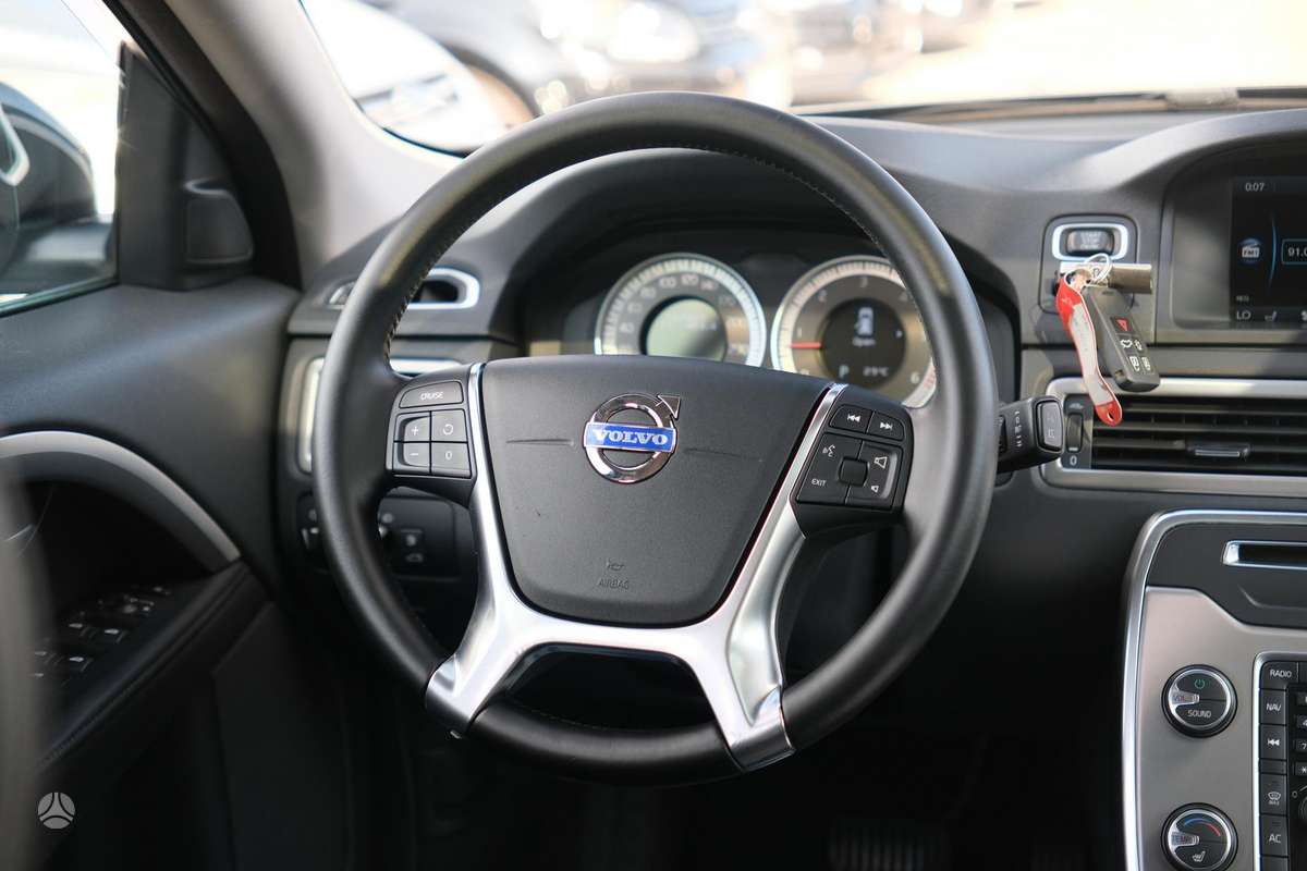 Volvo V70, 2.0 l., Универсал