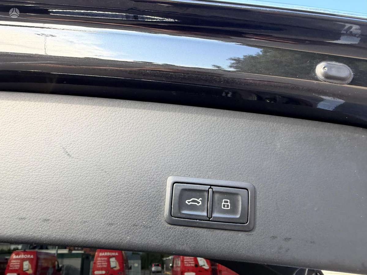 Audi A6 allroad, 3.0 l., Универсал