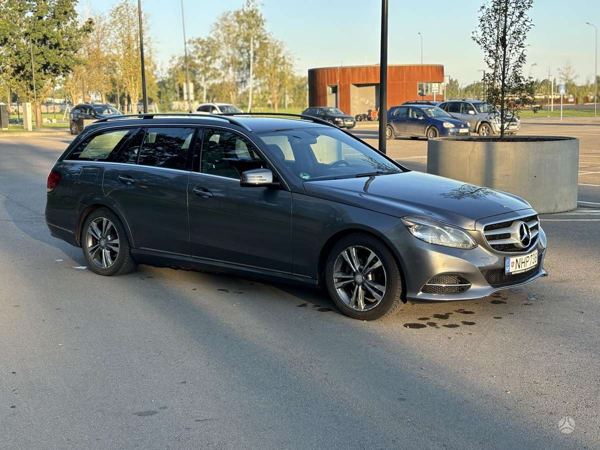 Mercedes-Benz E200, 2.1 l., Универсал