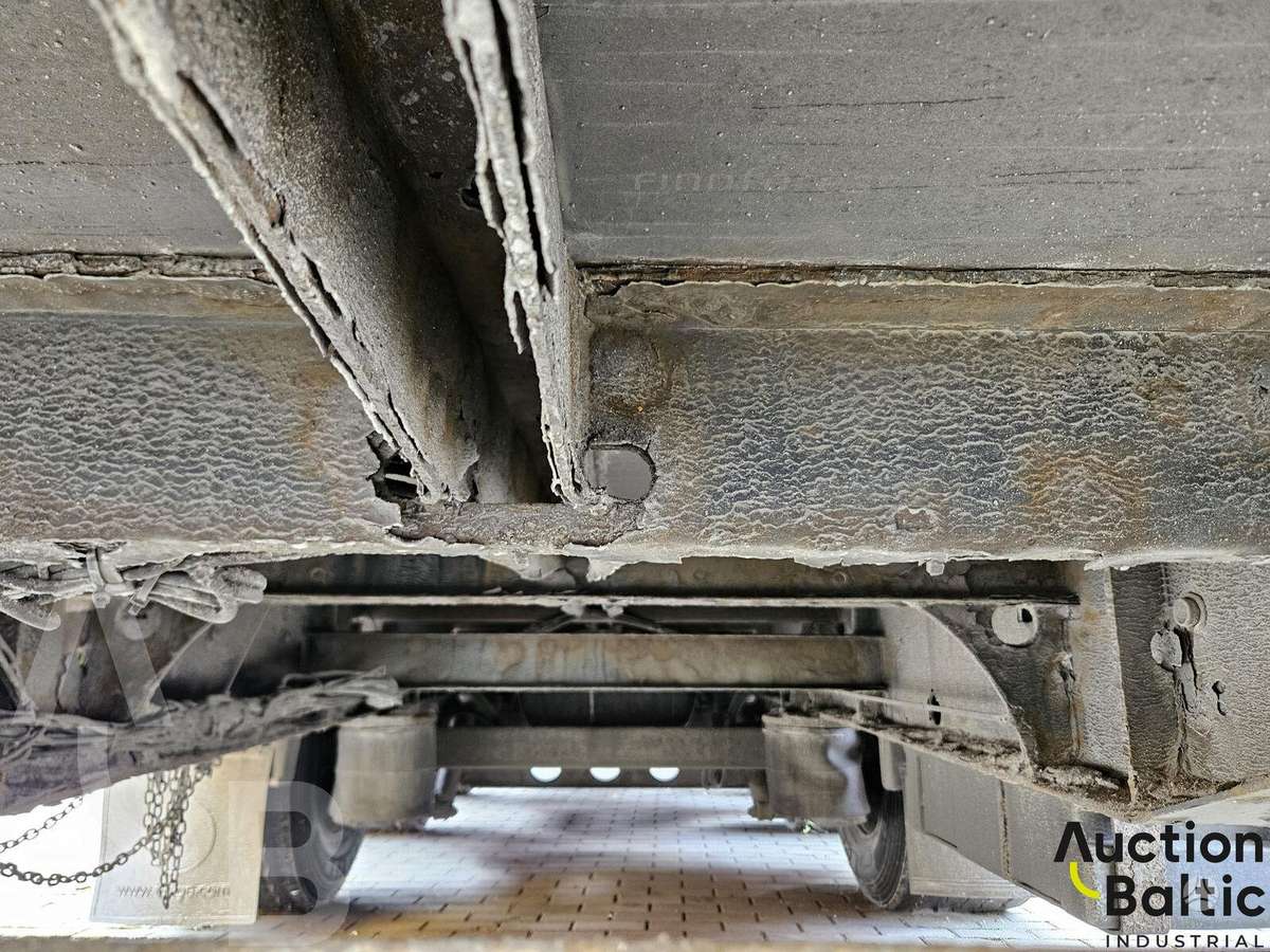 Krone SDP27 UOPLYS, užuolaidinės / tentinės