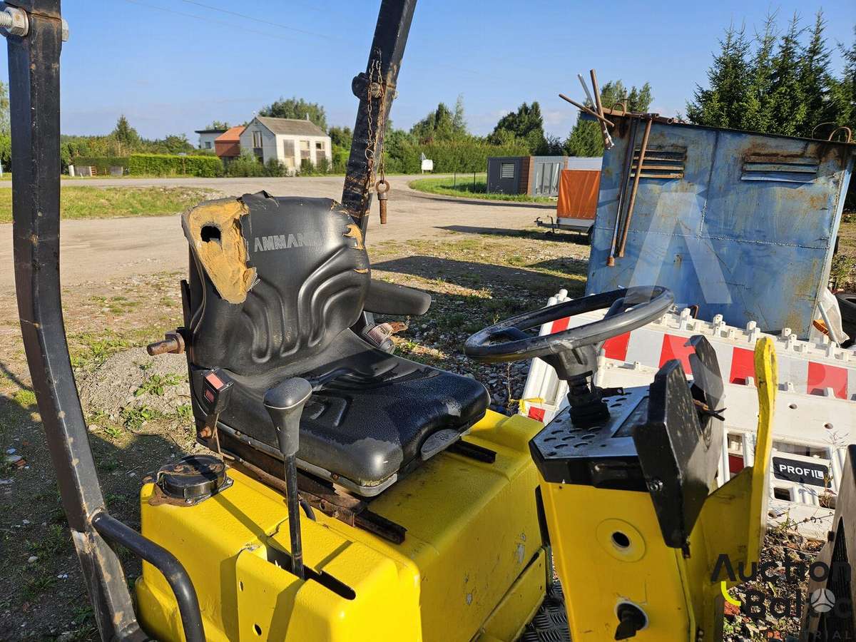 Ammann AV 16, вибромашины