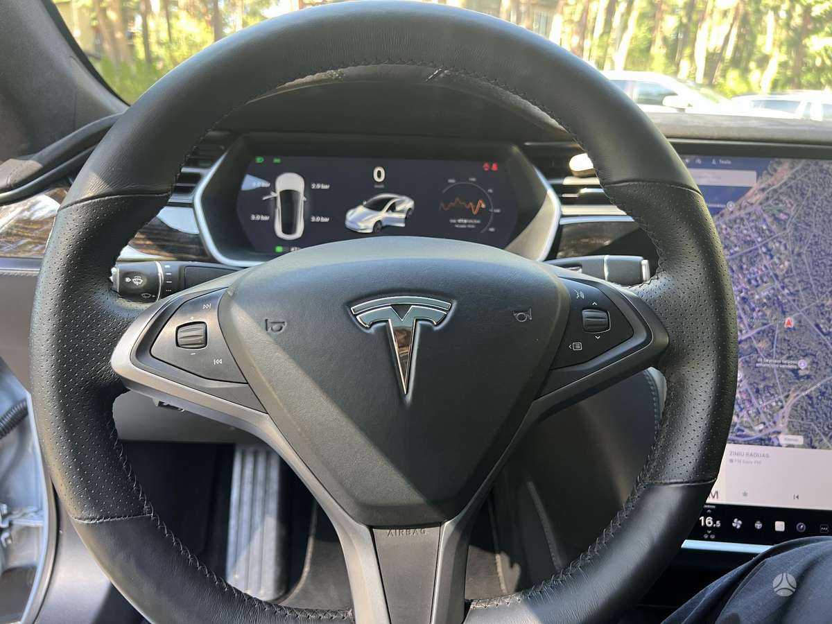 Tesla Model S, 100 kWh, hatchback