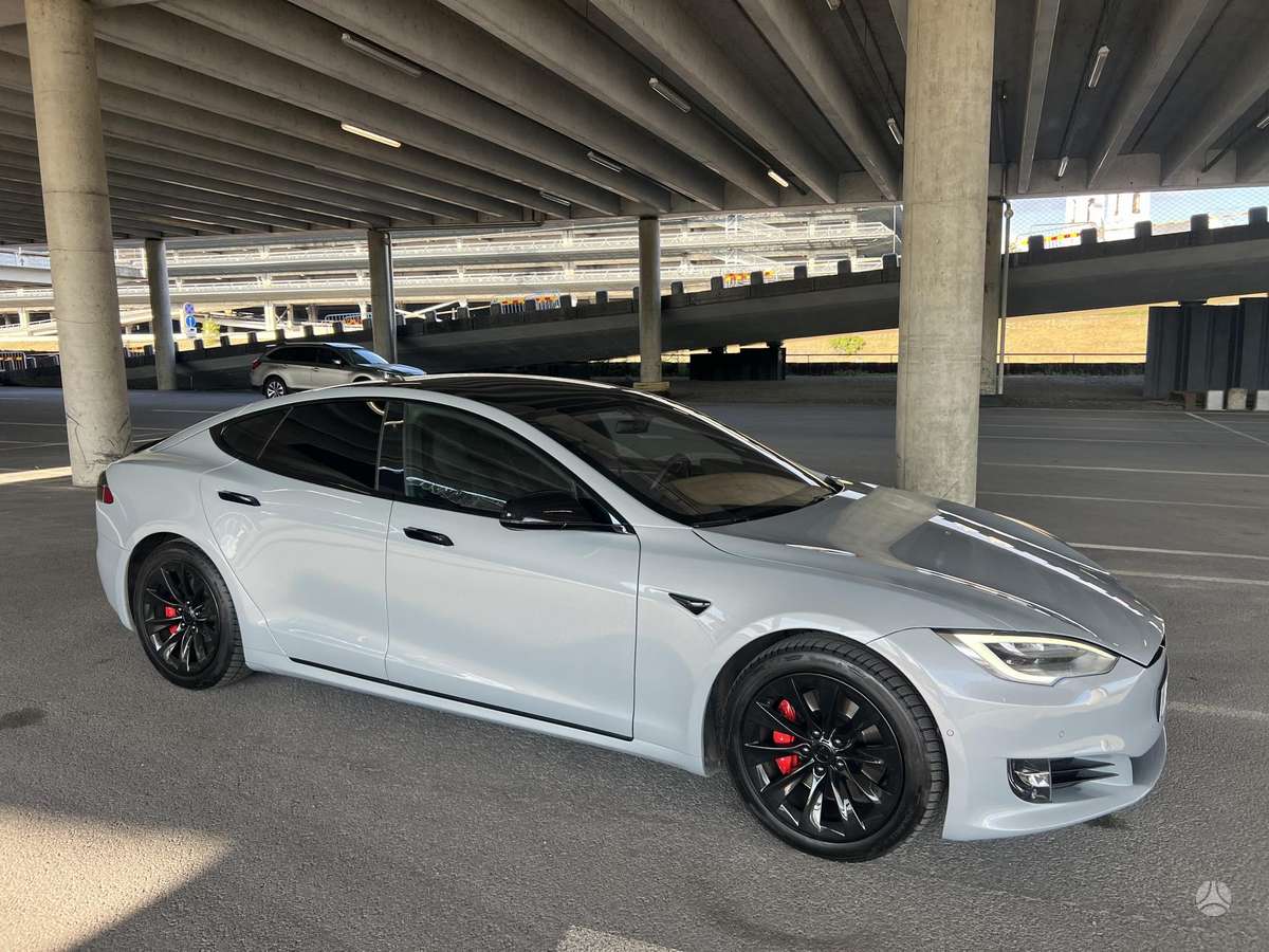 Tesla Model S, 100 kWh, hečbekas
