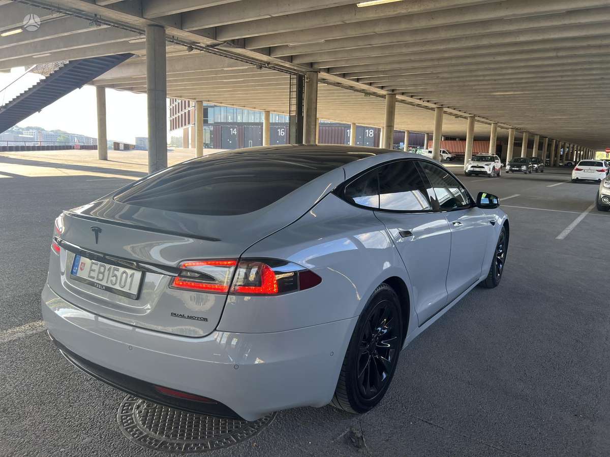 Tesla Model S, 100 кВт·ч, Хэтчбек