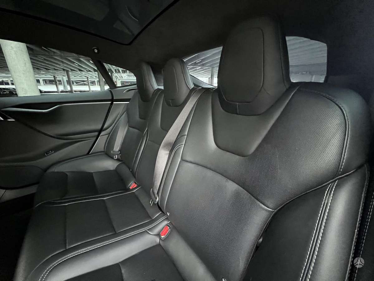Tesla Model S, 100 kWh, hatchback