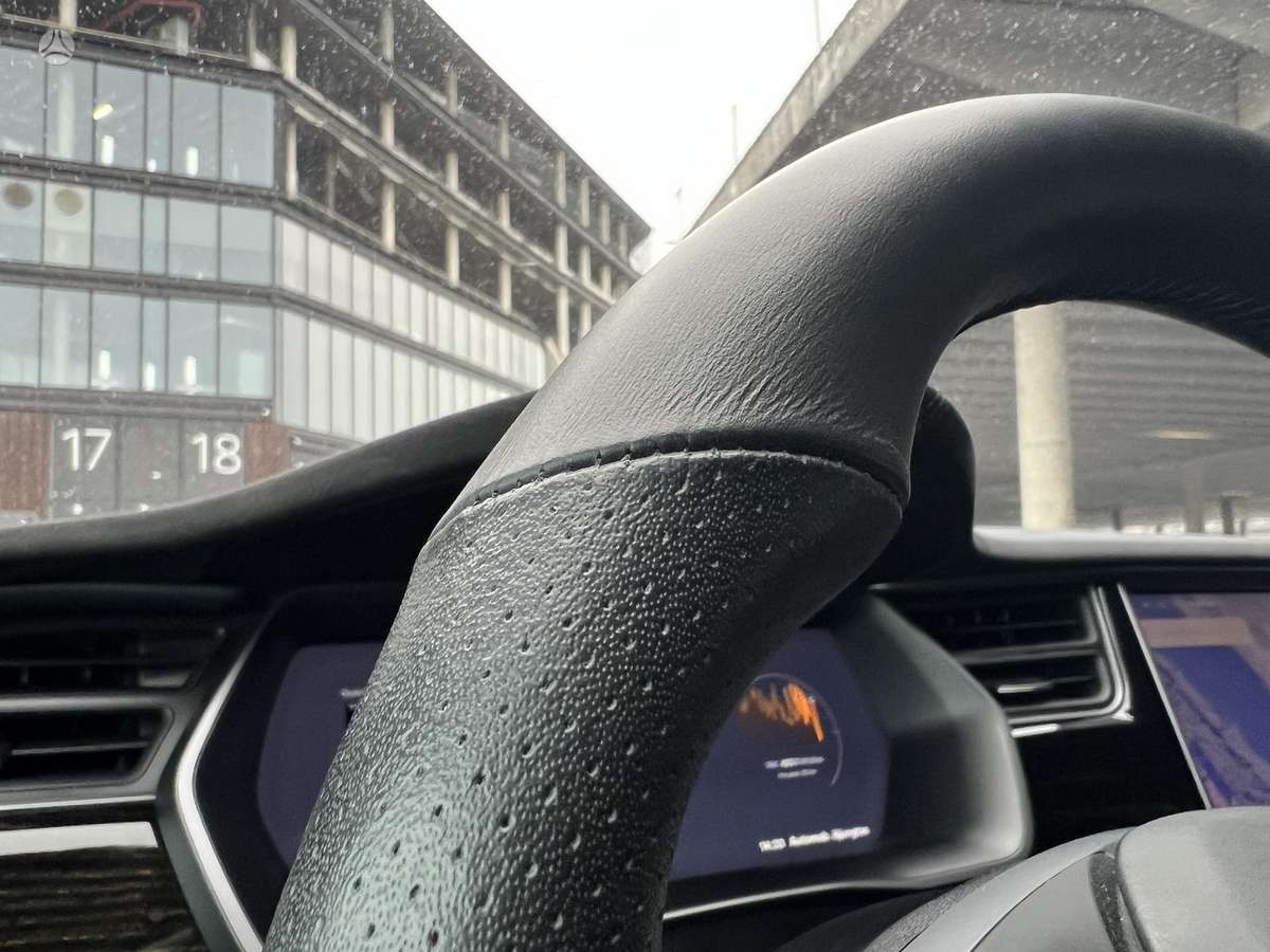 Tesla Model S, 100 kWh, hatchback