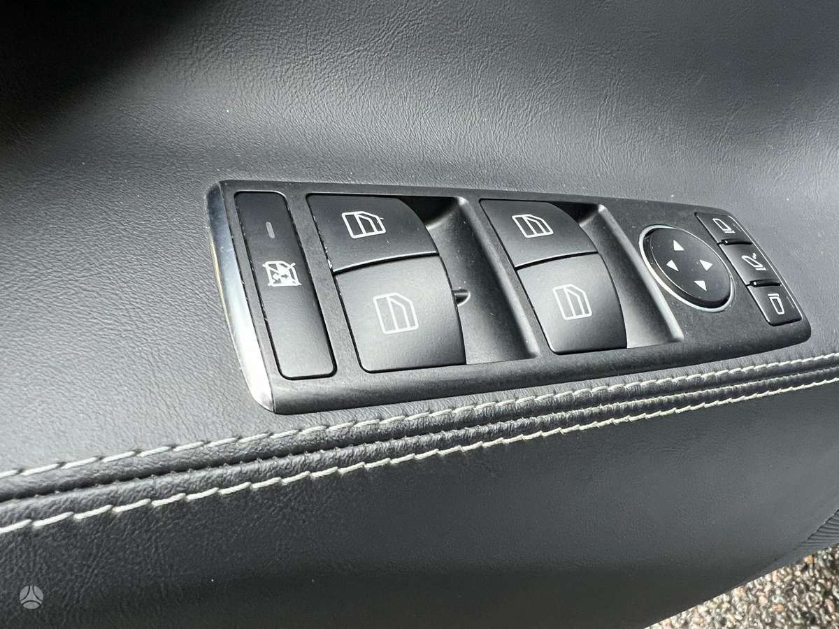 Tesla Model S, 100 kWh, hatchback