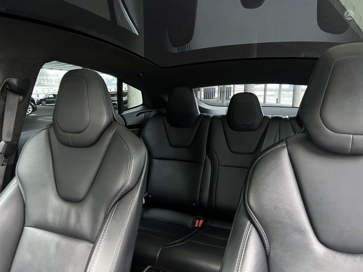 Tesla Model S, 100 kWh, hečbekas