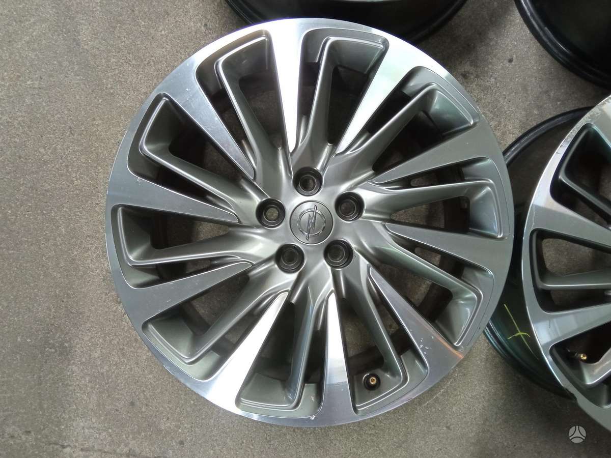 Opel Galimas siuntimas, light alloy, R18