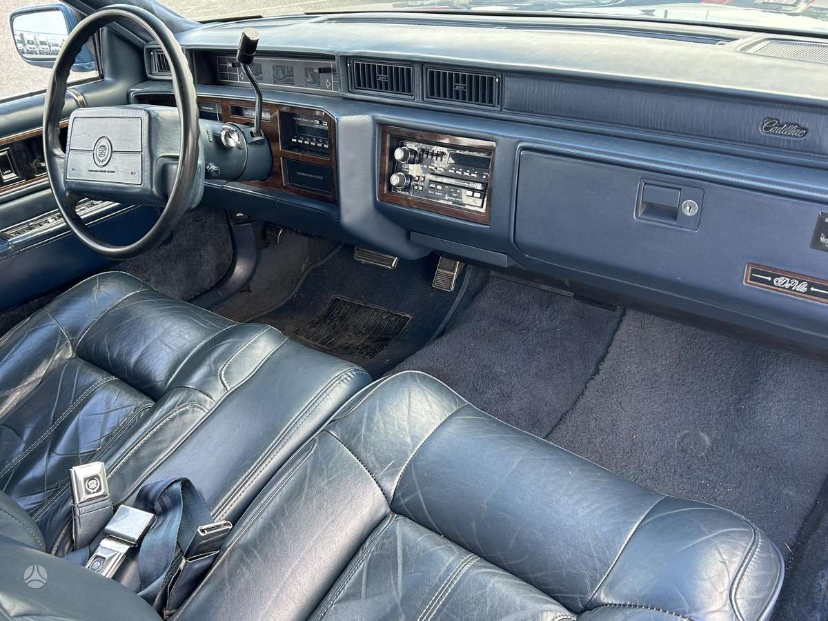 Cadillac DeVille, 4.5 l., Седан