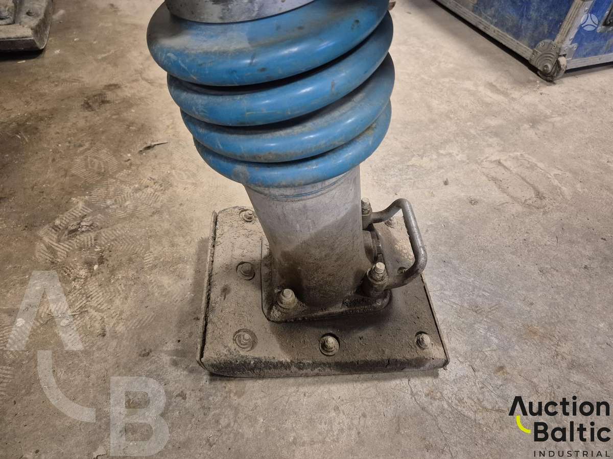 Weber Fm SRV 592-II, vibrator / compactor