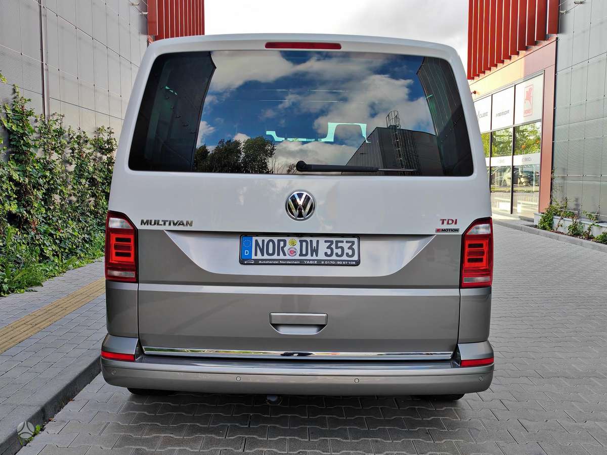 Volkswagen Multivan, 2.0 l., Минивэн