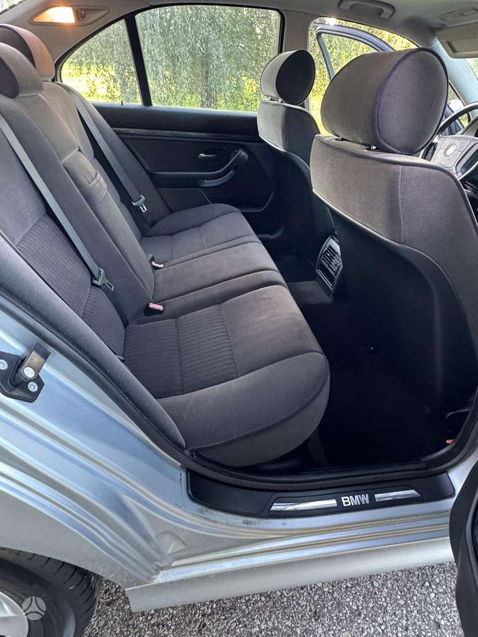 BMW 525, 2.5 l., Седан