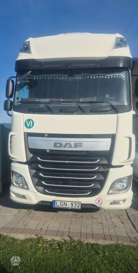 DAF XF106.460 RETARDER, double sleeper
