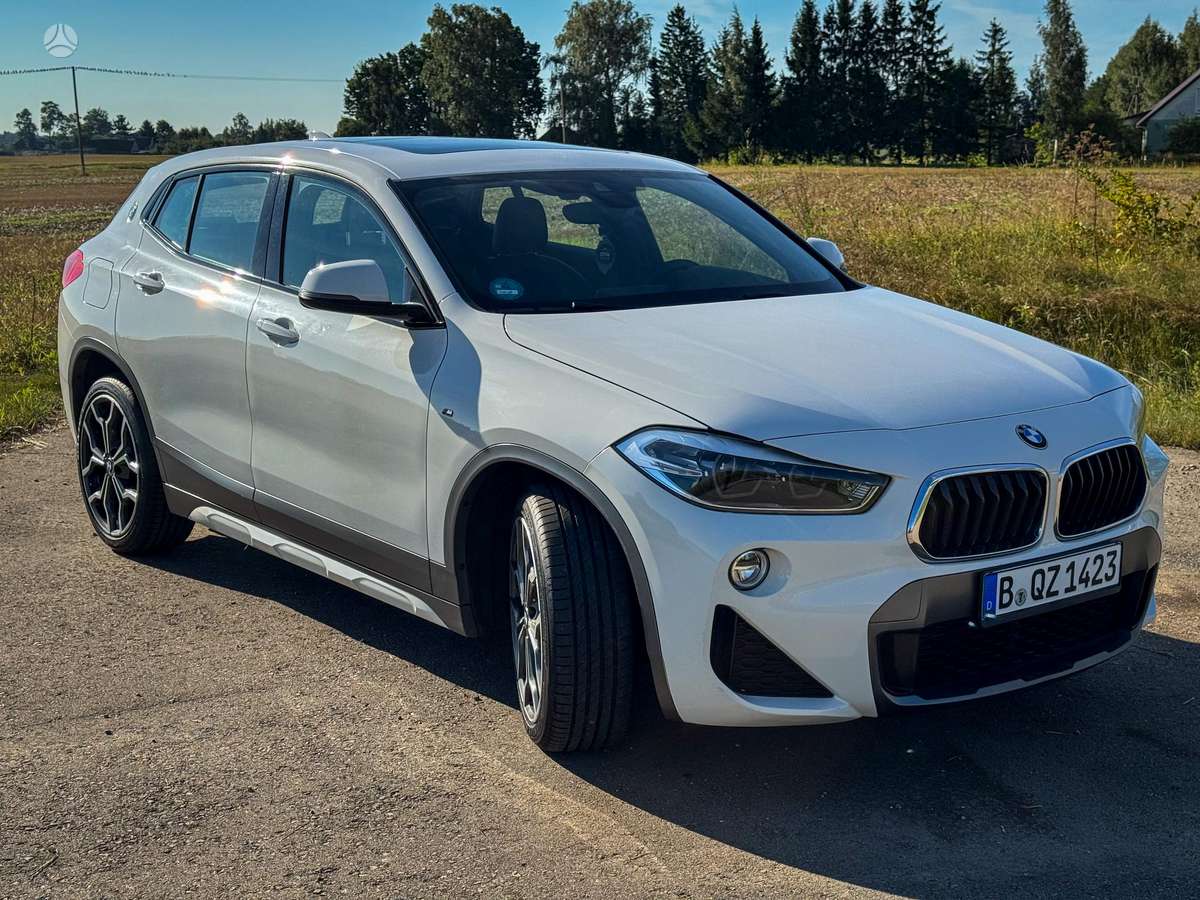 BMW X2, 2.0 l., off-road / crossover