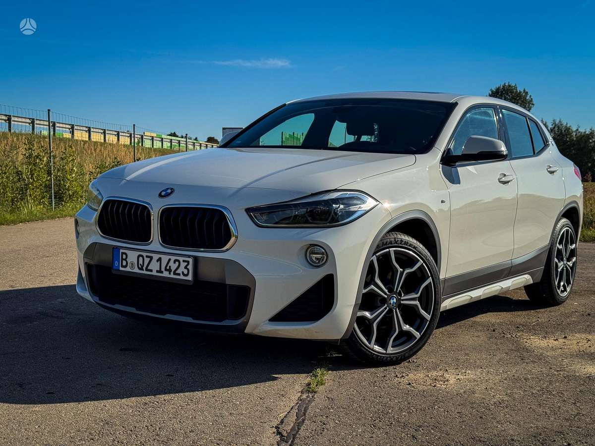 BMW X2, 2.0 l., off-road / crossover