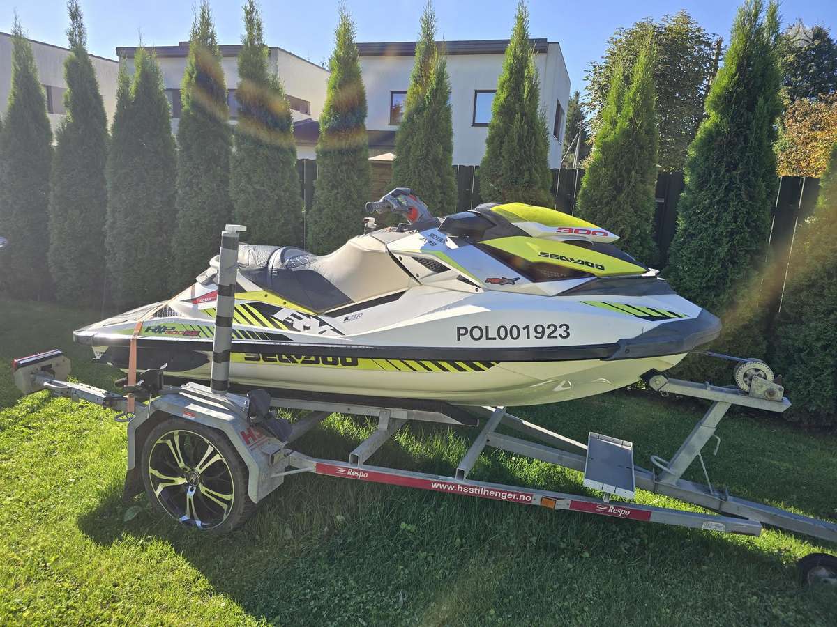 Sea-Doo RXP 300 RS, водные мотоциклы