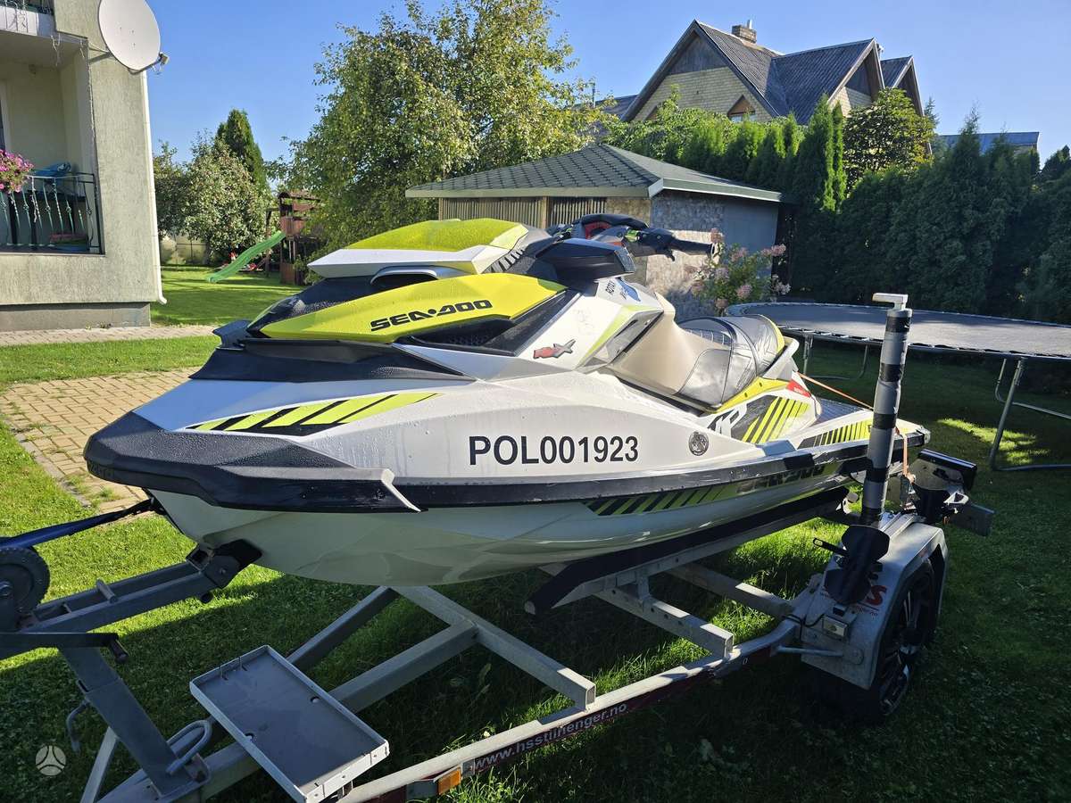 Sea-Doo RXP 300 RS, водные мотоциклы