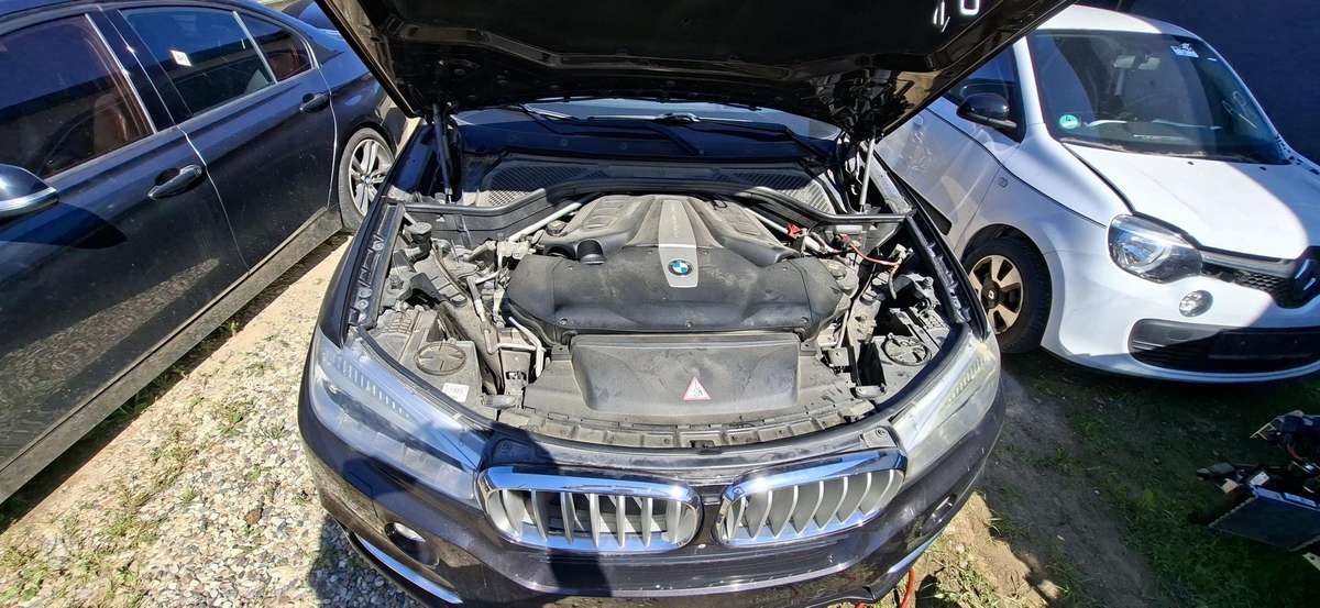 BMW X5, Usa, Variklio defektas