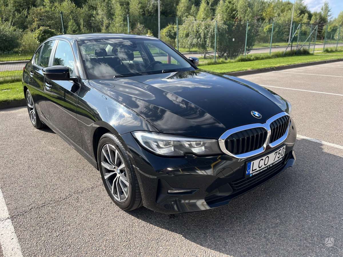 BMW 318, 2.0 l., Седан