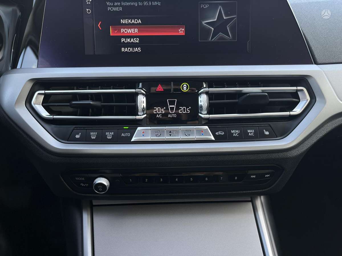 BMW 318, 2.0 l., Седан