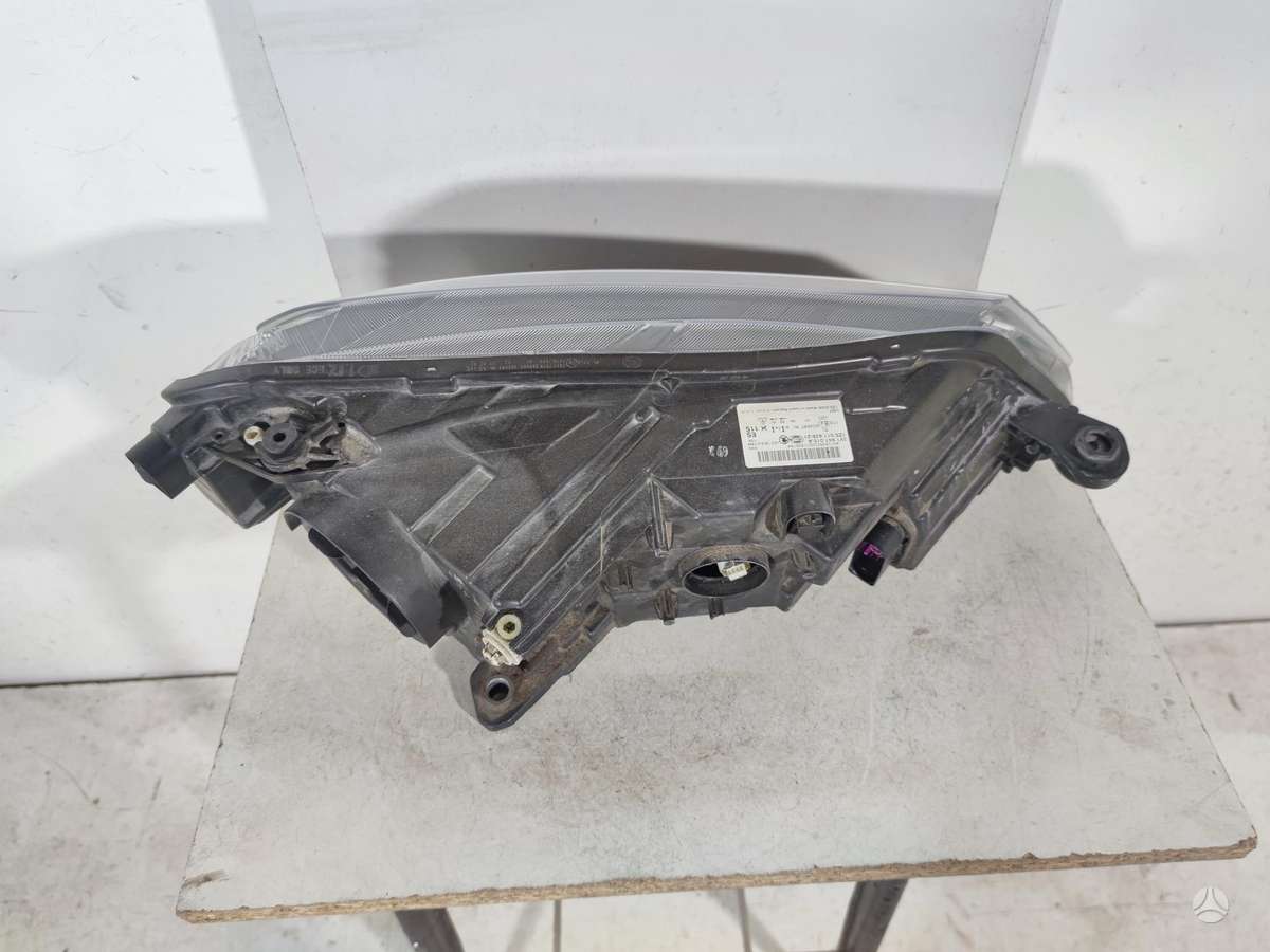 Skoda Superb, 3V1941015A, lights