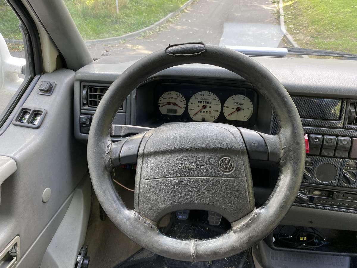 Volkswagen Transporter - 6
