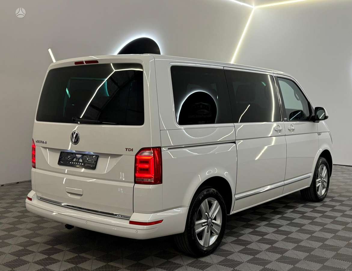Volkswagen Multivan, 2.0 l., Минивэн