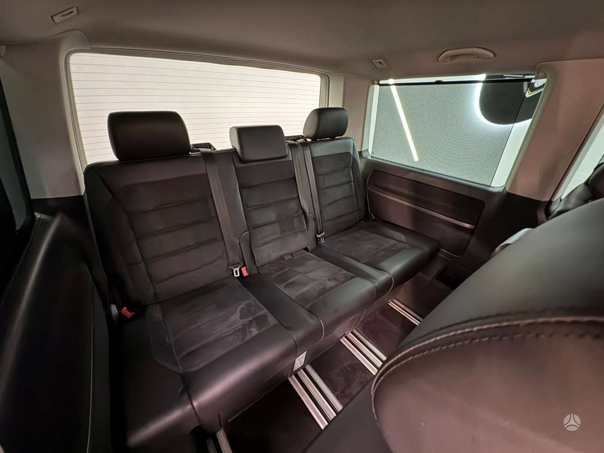 Volkswagen Multivan, 2.0 l., Минивэн