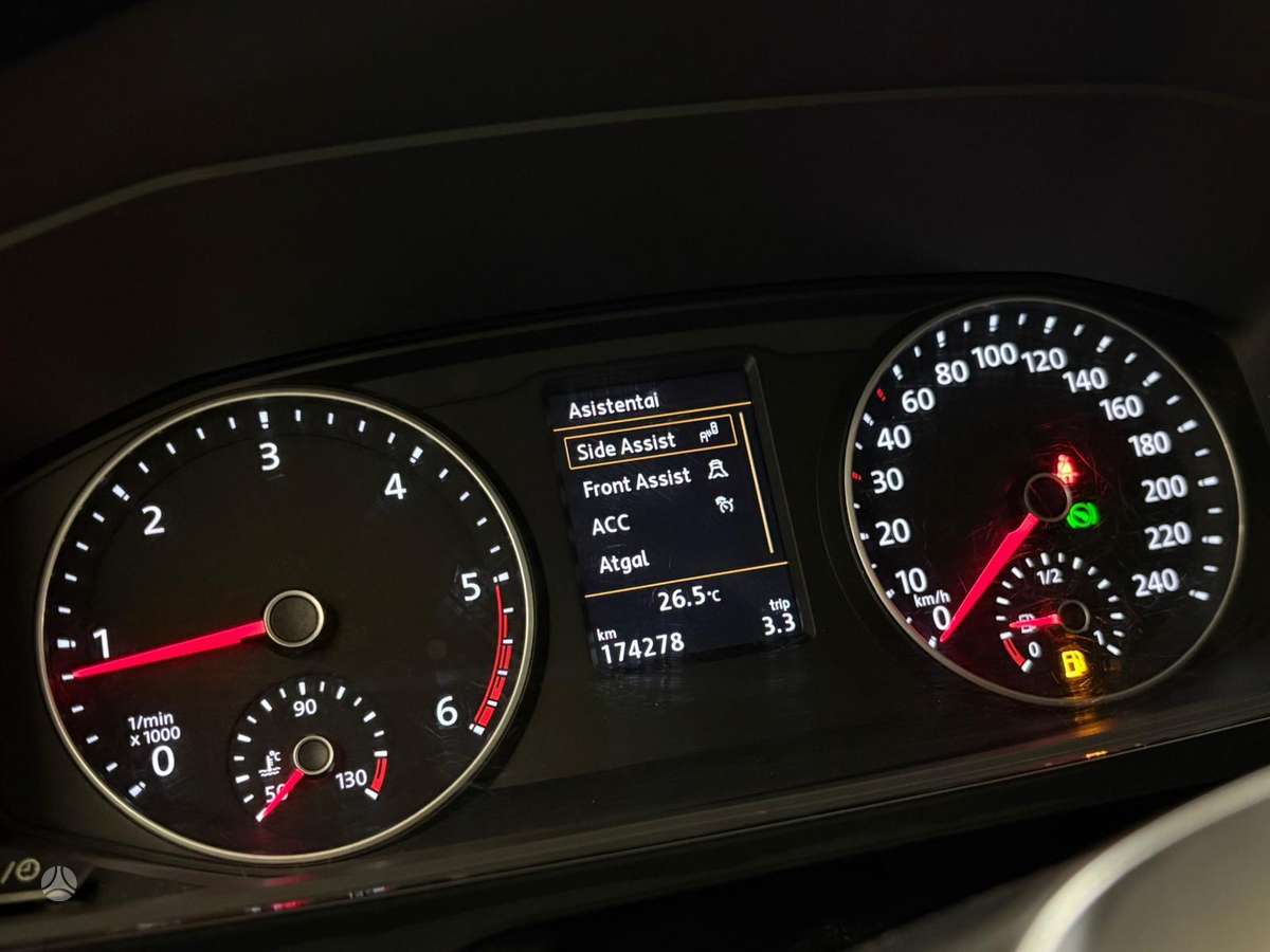 Volkswagen Multivan, 2.0 l., Минивэн